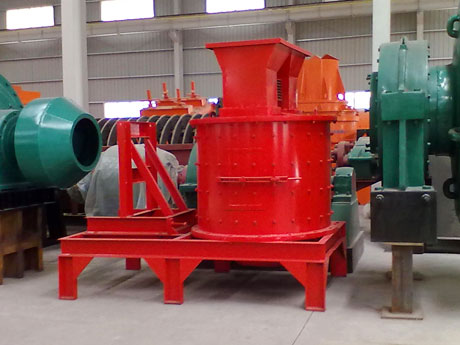 С����ɰ���ڻ���ɰʯ�Ϻͽ�����ʯ��Ӧ���бȽϹ㷺